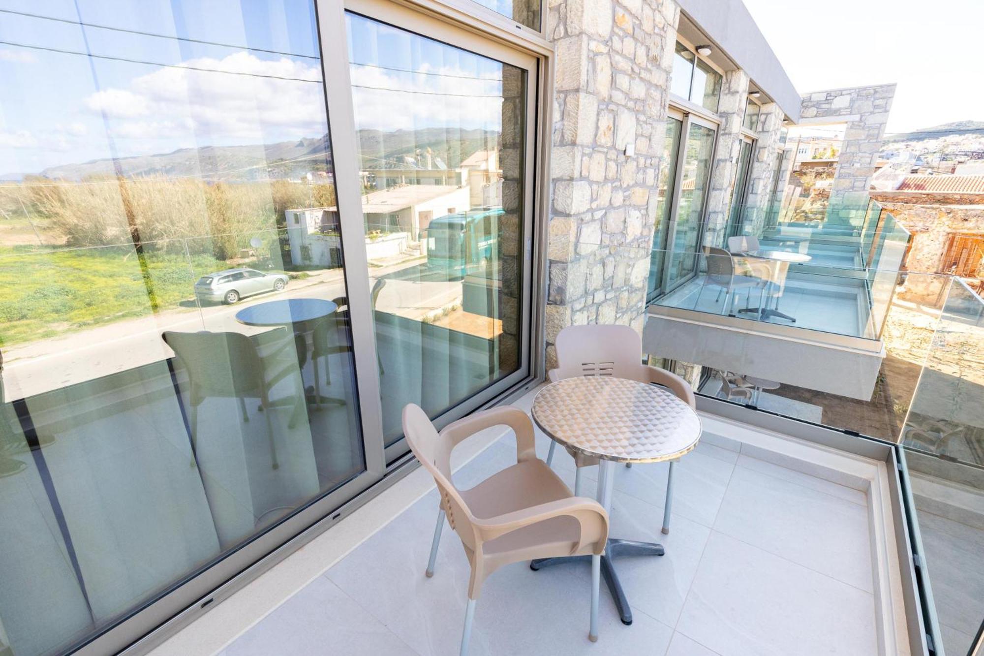 Achatis Apartments With Sea View Kolimvári Kültér fotó