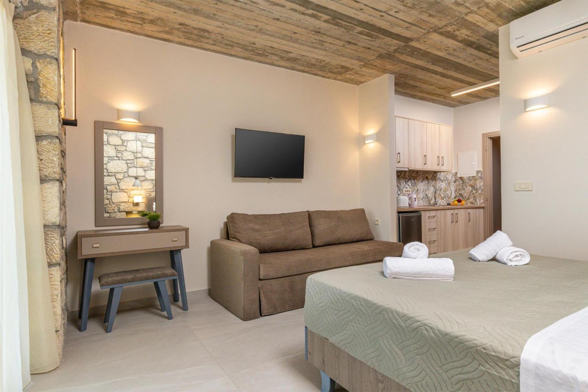Achatis Apartments With Sea View Kolimvári Kültér fotó