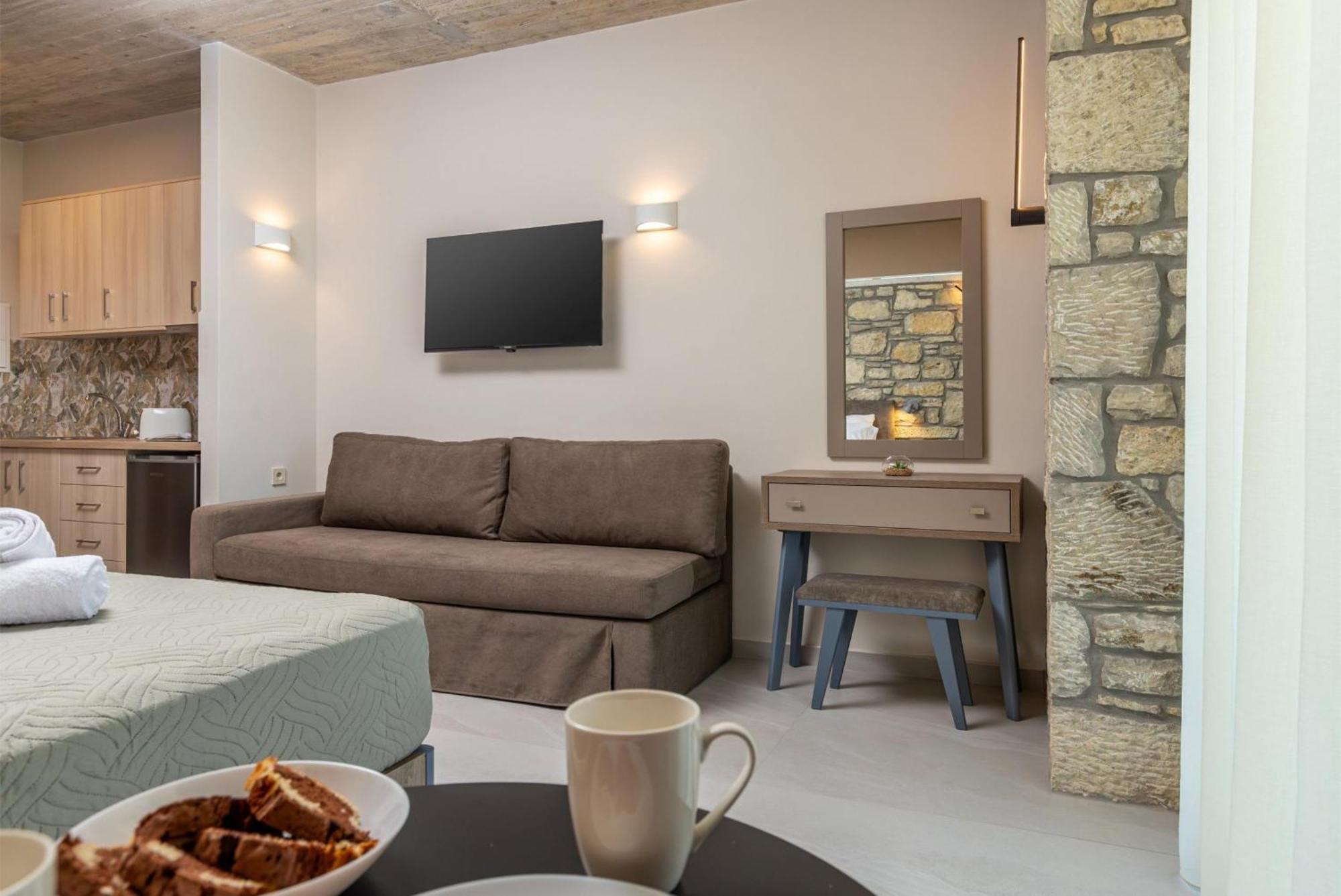 Achatis Apartments With Sea View Kolimvári Kültér fotó