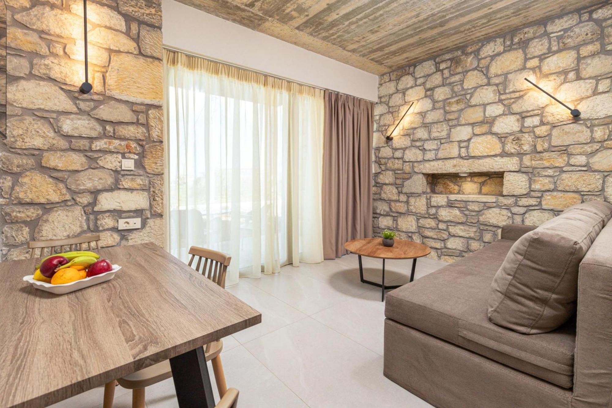 Achatis Apartments With Sea View Kolimvári Kültér fotó